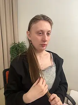 Helga vibe online show from April 4, 5:27 am