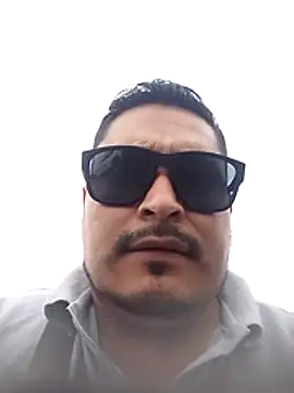Snapshot of cristian112090 chatting on July 10, 4:31 pm cristian112090 online show from July 10, 4:31 pm