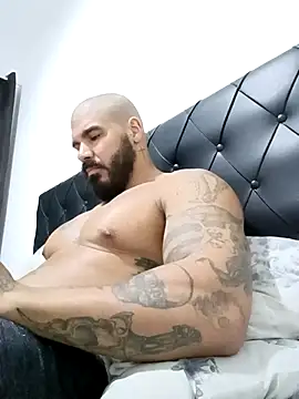 tommylima online show from February 19, 2:18 am