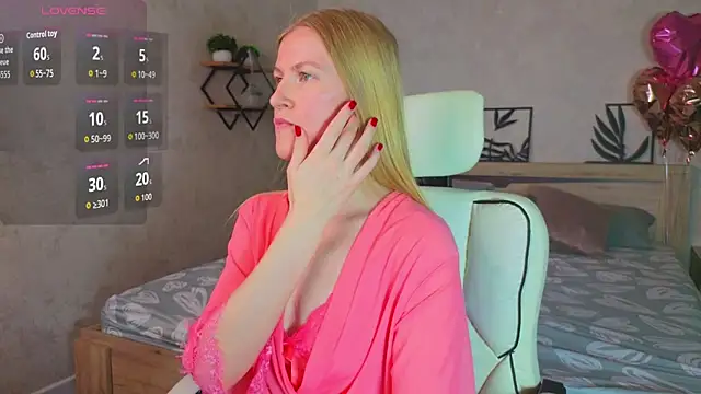 Alicia Hars online show from March 1, 9:11 am