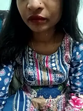 Zoyaa-Zubair online show from March 13, 6:58 pm