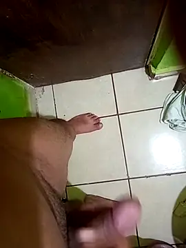 hectorpuga9 online show from March 5, 11:12 pm