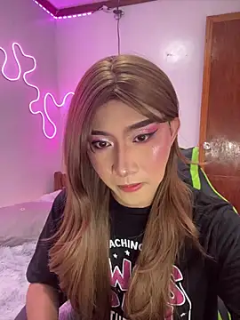 asiantwink0000 online show from April 14, 7:36 am