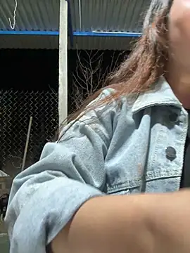 light wei online show from February 8, 1:36 pm