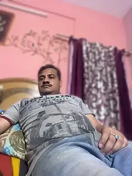 Saxymood1111 online show from April 17, 6:22 pm