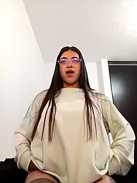 Violett  Rose online show from December 17, 12:22 pm