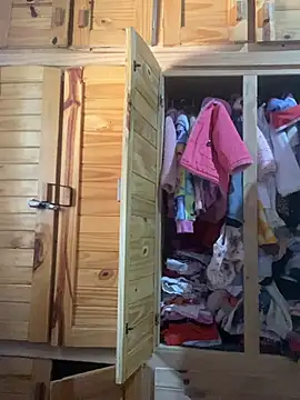 Quierolechiitaaa online show from March 10, 5:51 pm