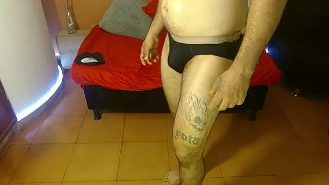 Snapshot of Leo_strongrush1 chatting on November 29, 2:31 pm Leo strongrush1 online show from November 29, 2:31 pm