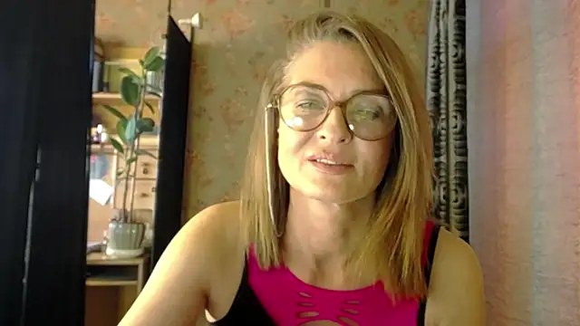 Soniakiss online show from March 17, 3:04 pm