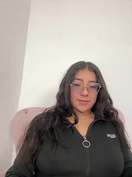 Dafne se online show from April 9, 9:20 pm