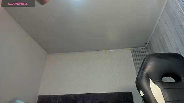 Snapshot of Brizza_H033 chatting on May 22, 8:58 pm Brizza H033 online show from May 22, 8:58 pm