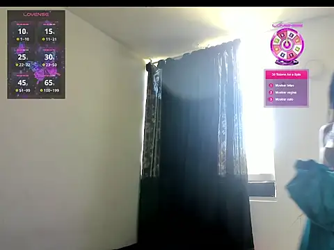 Snapshot of sweetCatallina chatting on April 30, 3:29 pm sweetCatallina online show from April 30, 3:29 pm