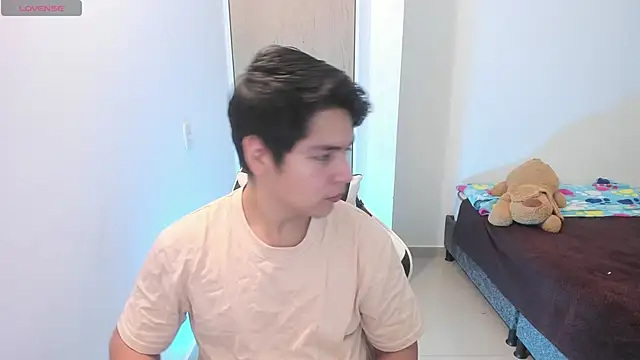 Asta YunoXXX online show from April 20, 8:39 am