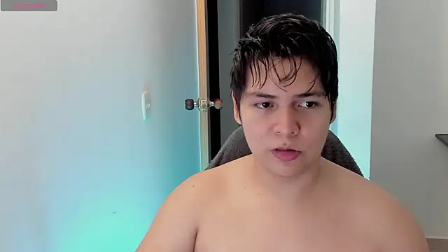 Snapshot of Asta_YunoXXX chatting on July 23, 7:06 am Asta YunoXXX online show from July 23, 7:06 am