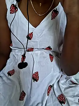 Snapshot of Tamil_Laksh chatting on January 12, 6:07 am Tamil Laksh online show from January 12, 6:07 am