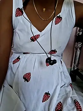 Snapshot of Tamil_Laksh chatting on February 11, 6:07 am Tamil Laksh online show from February 11, 6:07 am