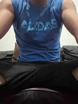 Davisuarez online show from April 11, 3:38 pm