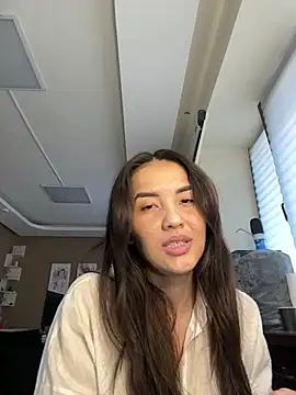Snapshot of cordeliawow chatting on June 7, 5:55 am cordeliawow online show from June 7, 5:55 am