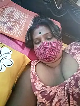 Snapshot of me-pari-hu chatting on February 7, 4:27 am me-pari-hu online show from February 7, 4:27 am