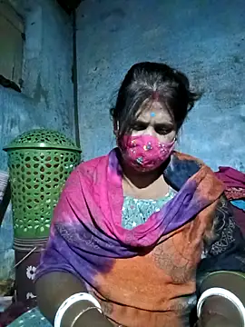 Snapshot of me-pari-hu chatting on February 9, 5:28 pm me-pari-hu online show from February 9, 5:28 pm