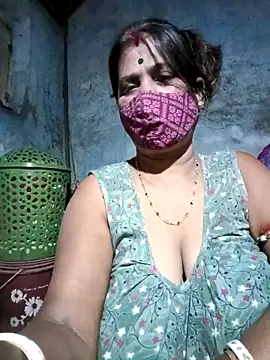 Snapshot of me-pari-hu chatting on February 25, 3:54 pm me-pari-hu online show from February 25, 3:54 pm