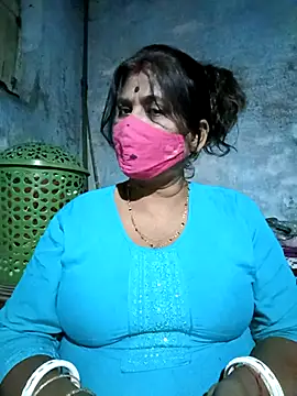 Snapshot of me-pari-hu chatting on February 27, 5:24 pm me-pari-hu online show from February 27, 5:24 pm