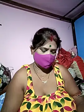 Snapshot of me-pari-hu chatting on April 1, 4:48 pm me-pari-hu online show from April 1, 4:48 pm