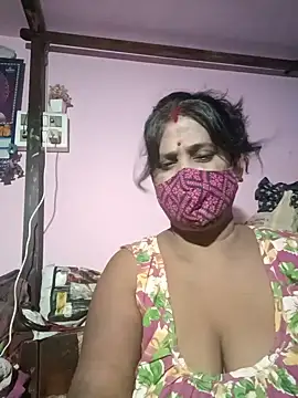 Snapshot of me-pari-hu chatting on June 5, 5:40 pm me-pari-hu online show from June 5, 5:40 pm