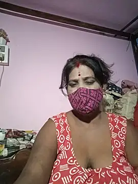 Snapshot of me-pari-hu chatting on June 7, 4:00 pm me-pari-hu online show from June 7, 4:00 pm