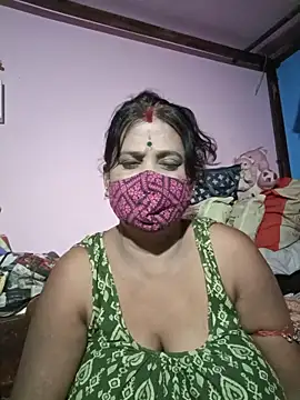 Snapshot of me-pari-hu chatting on June 10, 3:55 pm me-pari-hu online show from June 10, 3:55 pm