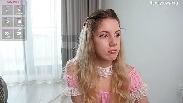 evy miu online show from April 10, 9:14 am