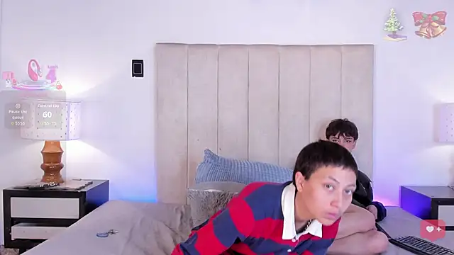 Brenda Tina online show from January 8, 8:33 pm