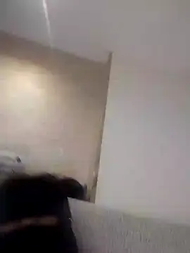 Snapshot of lolotheone chatting on May 20, 11:22 pm lolotheone online show from May 20, 11:22 pm