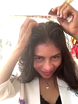 AnitaDuque online show from December 1, 1:38 pm