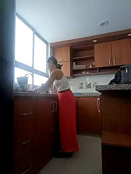 AnitaDuque online show from December 3, 1:42 pm