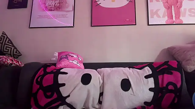 Snapshot of sevynsexysinss chatting on December 19, 6:48 pm sevynsexysinss online show from December 19, 6:48 pm