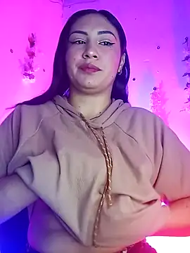 Emy cutee online show from January 13, 12:21 pm