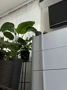 s4rah online show from March 5, 12:12 pm