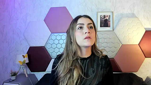 Snapshot of AriaRous chatting on April 22, 3:13 pm AriaRous online show from April 22, 3:13 pm