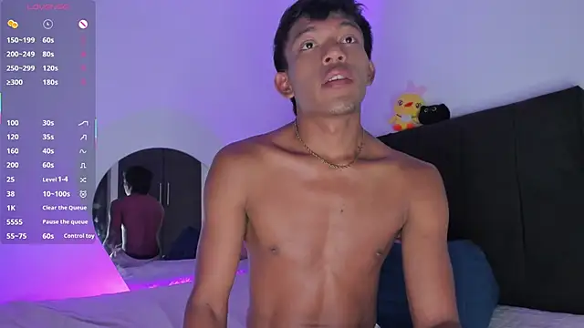 santinaughty online show from March 22, 4:27 am