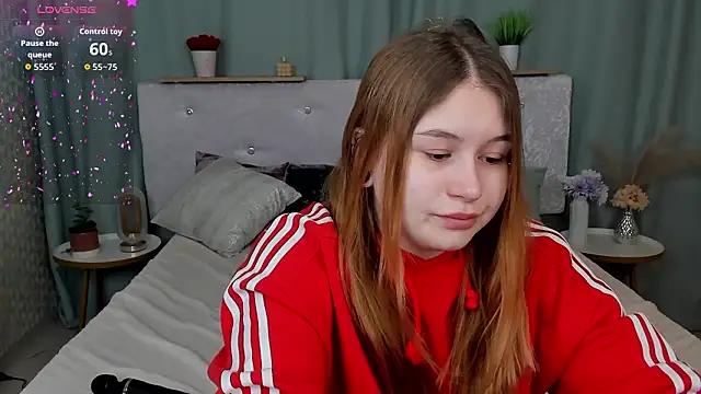 MilanaXHoney online show from March 2, 12:46 am