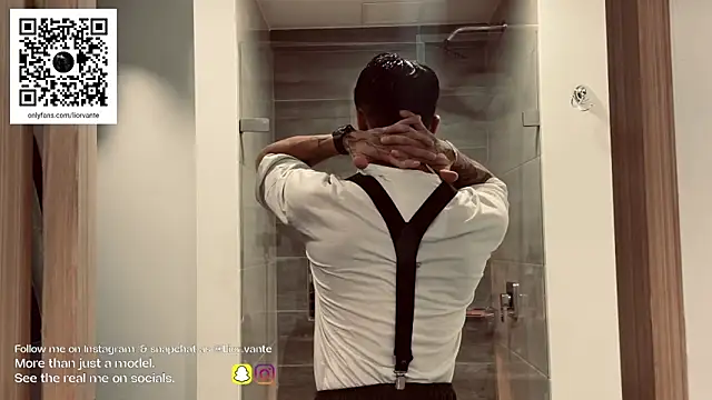 Snapshot of liorvante chatting on April 30, 3:13 am liorvante online show from April 30, 3:13 am