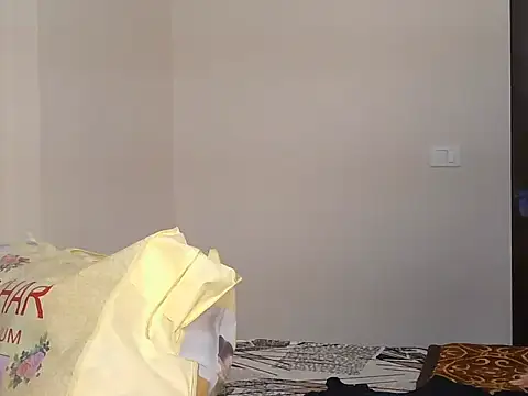 Piyyuu online show from February 26, 11:31 am