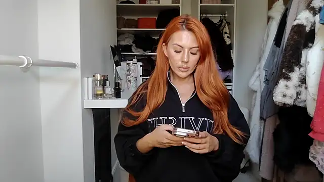 Emberreignedit online show from February 25, 3:43 pm