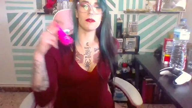 Snapshot of blackrose1997 chatting on December 22, 3:42 pm blackrose1997 online show from December 22, 3:42 pm