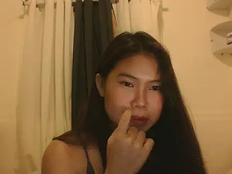 Snapshot of Allysonxx05 chatting on July 3, 11:38 am Allysonxx05 online show from July 3, 11:38 am