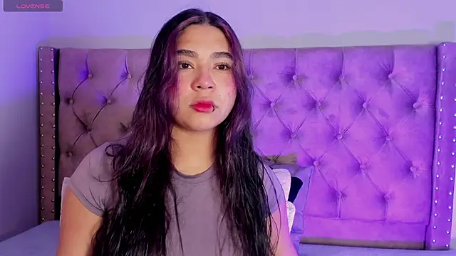 Mylarossi online show from February 16, 1:18 pm