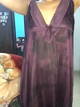 Snapshot of Sizzling_Quinn chatting on March 1, 1:24 pm Sizzling Quinn online show from March 1, 1:24 pm