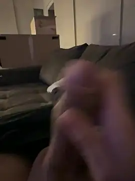 Snapshot of Magicboysz chatting on March 15, 8:48 pm Magicboysz online show from March 15, 8:48 pm