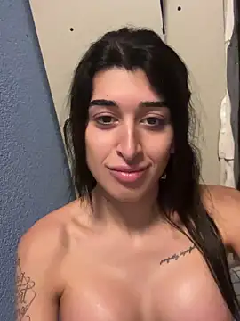 Snapshot of AngelSammiF2F chatting on February 8, 8:01 pm AngelSammiF2F online show from February 8, 8:01 pm